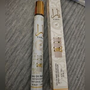 YAra Eau de Parfum Natural Spray - White and Gold 1.18 Fl.oz